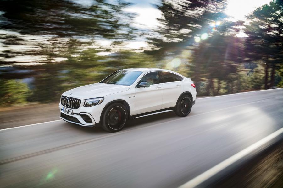  Mercedes-AMG GLC63 S 4Matic+ Coupe (C253) 2017 года  (WW) (фото 13 из 63)